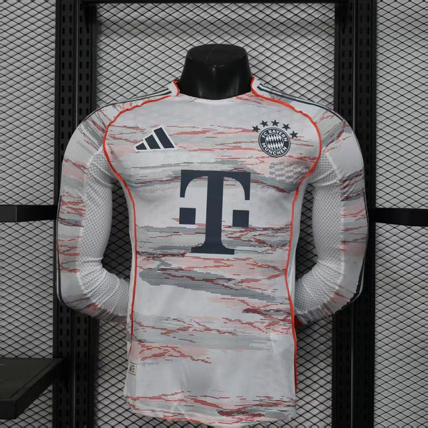 BAYERN MUNICH II 2025/26 (VERSIÓN JUGADOR MANGA LARGA)