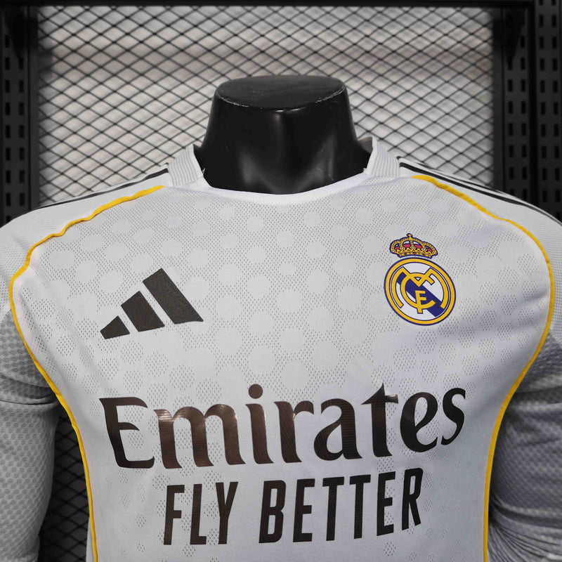 REAL MADRID I 2025/26 (VERSÍON JUGADOR MANGA LARGA)